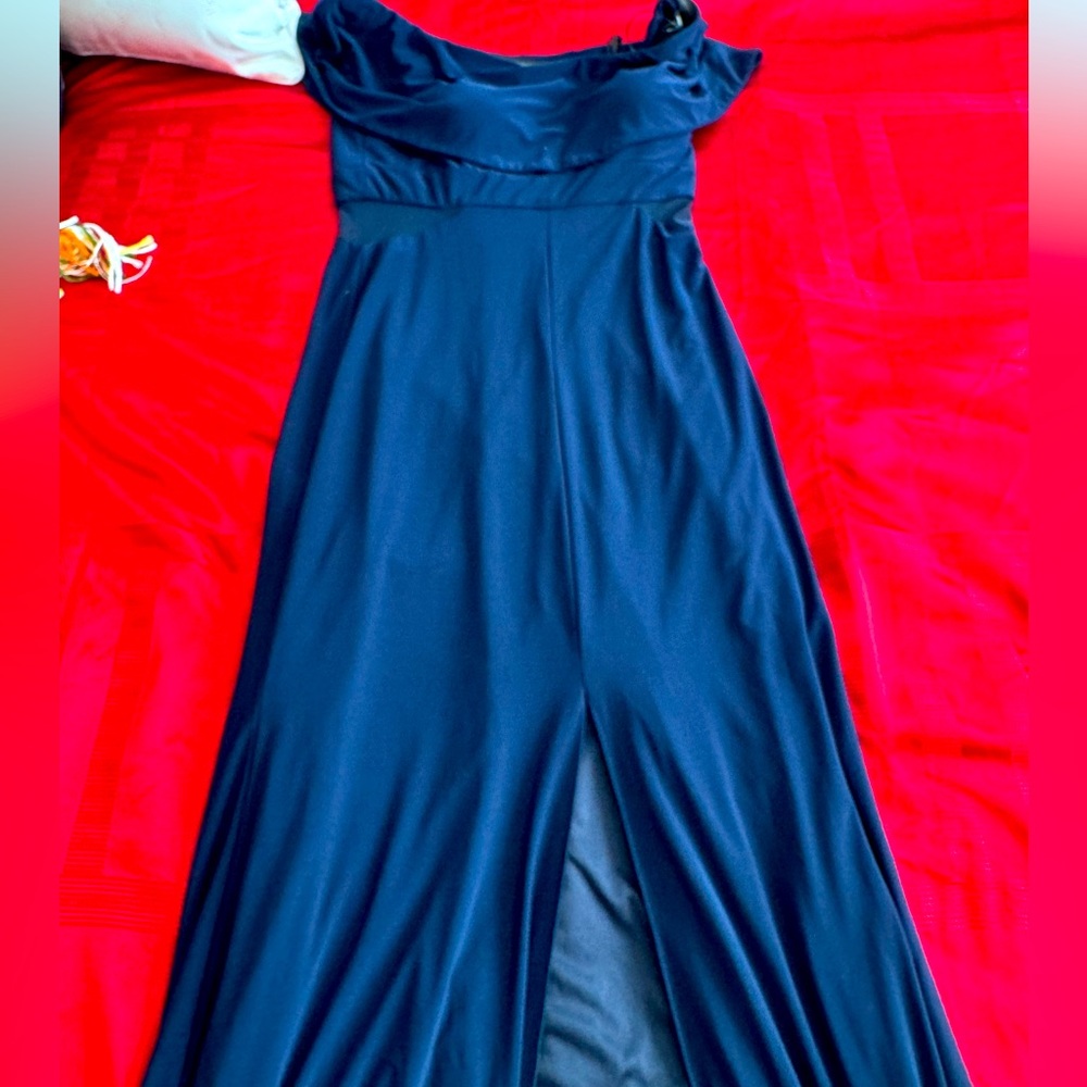 Worn once on a wedding day